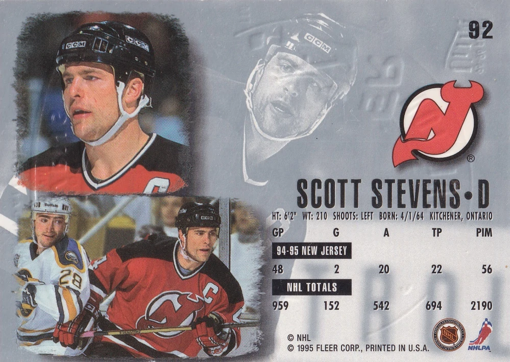 1995-96 Fleer Ultra - Scott Stevens - Gold Medallion #92