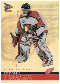 2001-02 Pacific Prism Gold McDonalds - Dominik Hašek #12