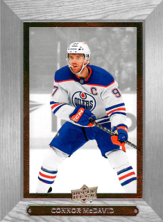 2023-24 UD Extended Series - Connor McDavid - 2003-04 Beehive #BH-10