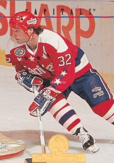1994-95 Leaf - Dale Hunter